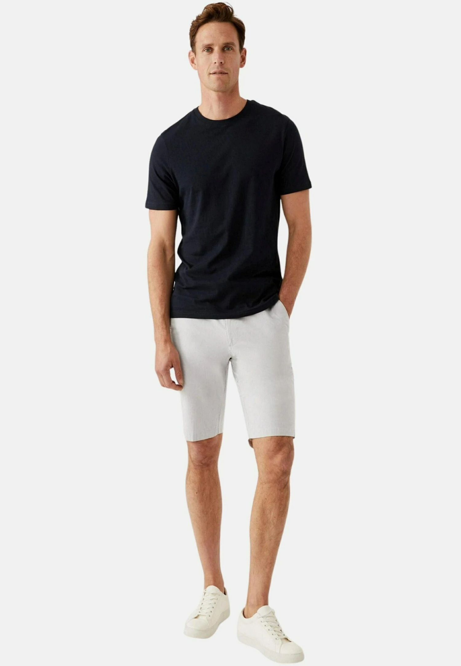 Marks & Spencer Belted Chino - Shorts - Natural Mix - Imagen 2