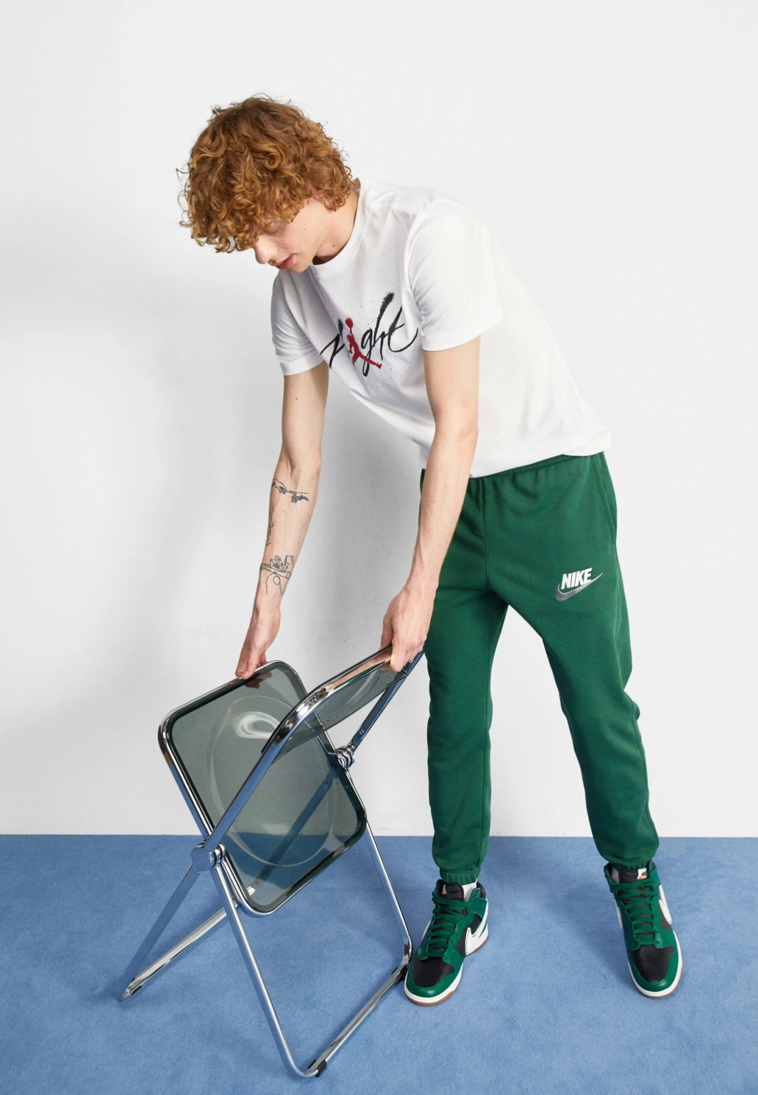 Nike Sportswear Club Pant - Pantalones Deportivos - Dark Green - Imagen 2