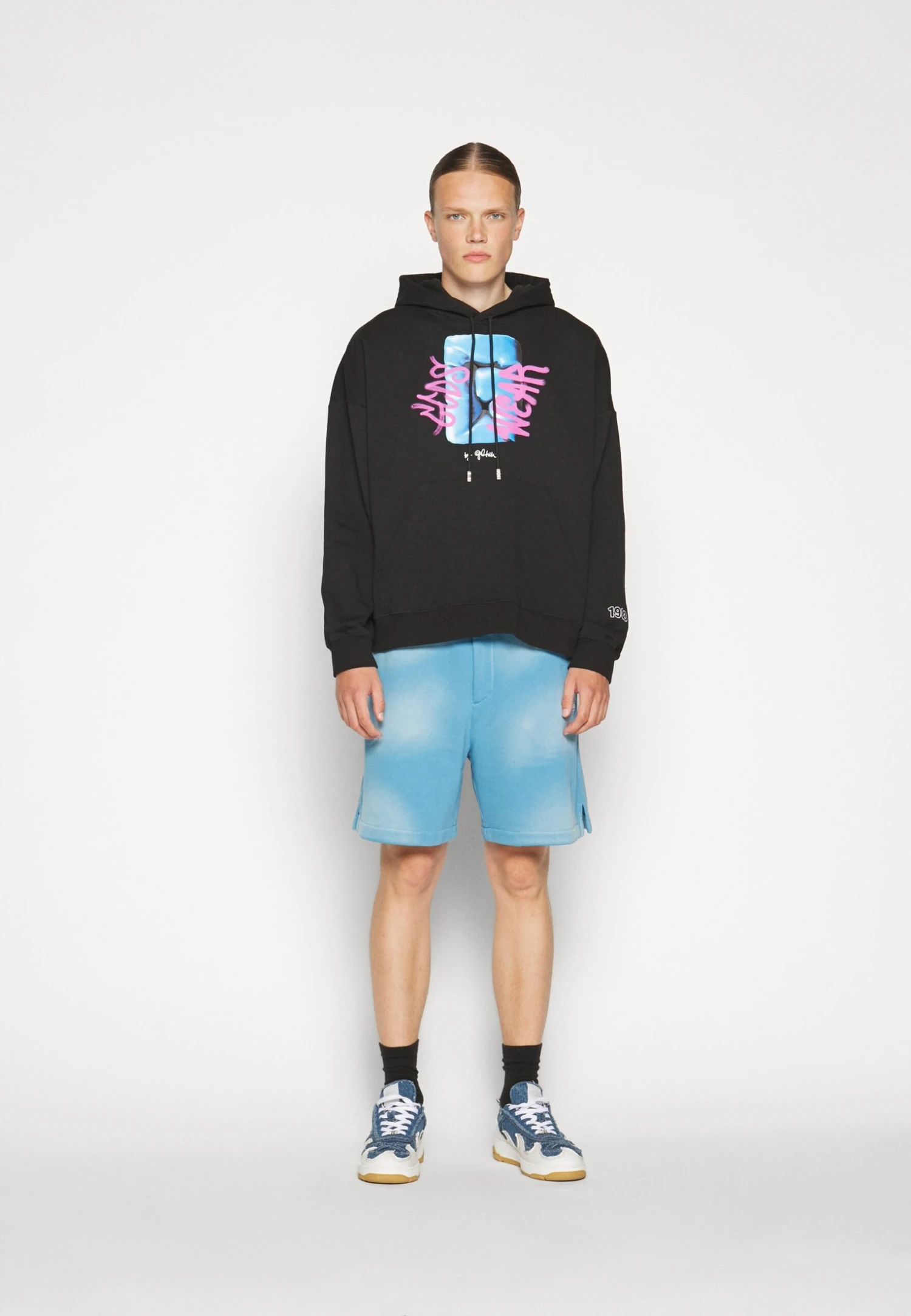 GCDS Graffiti Hoodie - Jersey Con Capucha - Black - Imagen 5