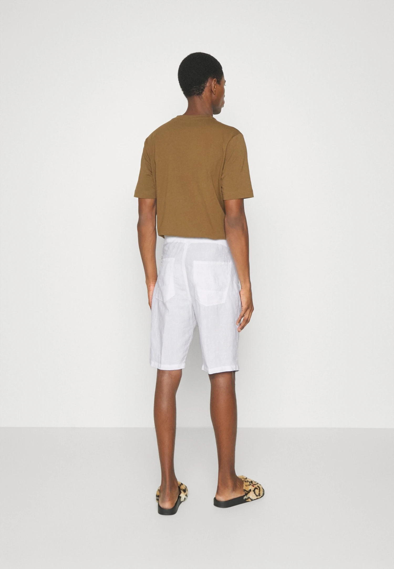 120% Lino Bermuda - Shorts - White - Imagen 3