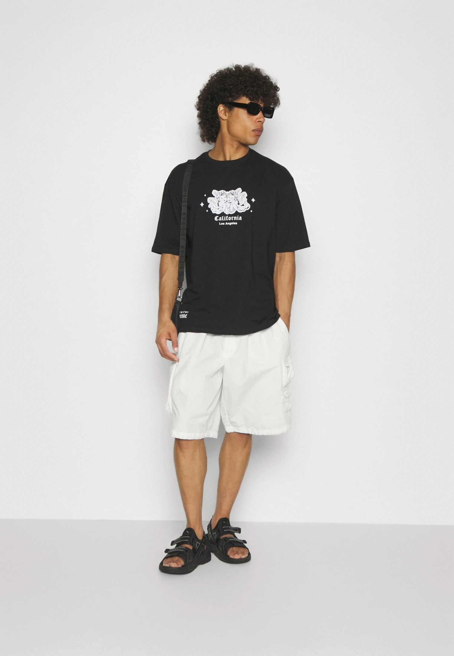 BDG Urban Outfitters Baggy Tech Short - Shorts - White - Imagen 2