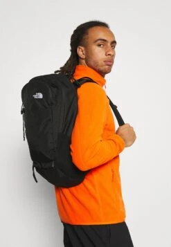 The North Face Basin 18 Unisex - Mochila - Black