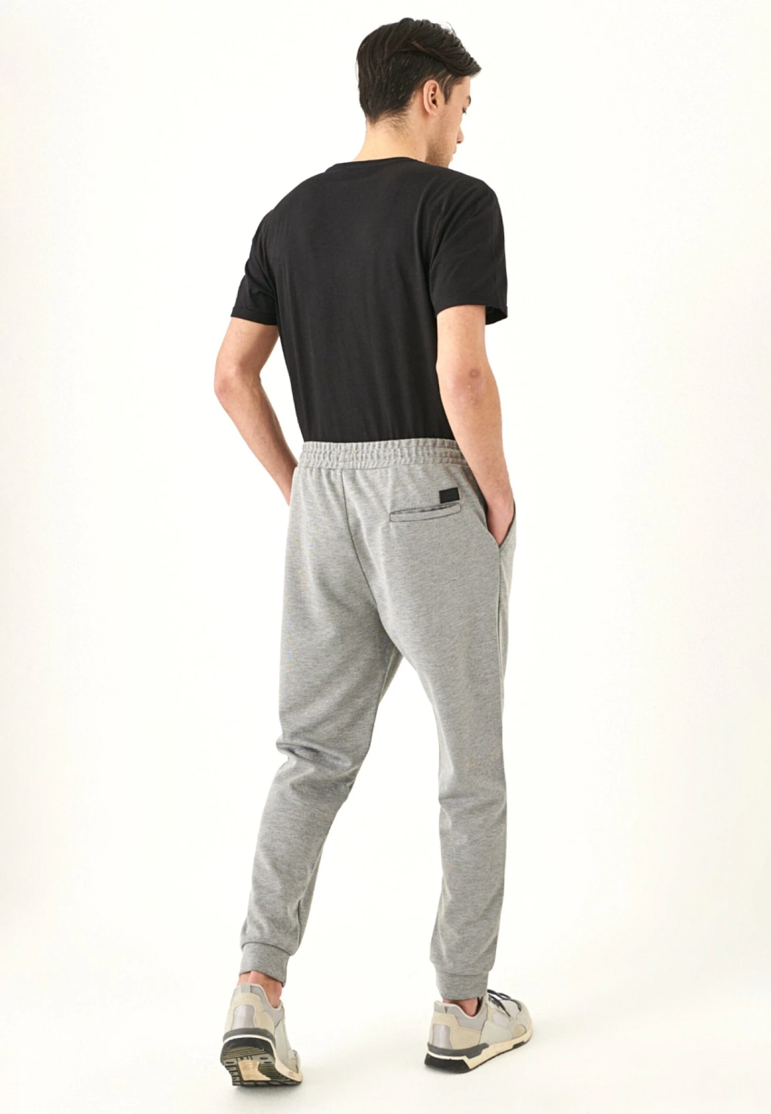 Standard Fit- Pantalones Deportivos - Grey Melange - Imagen 3