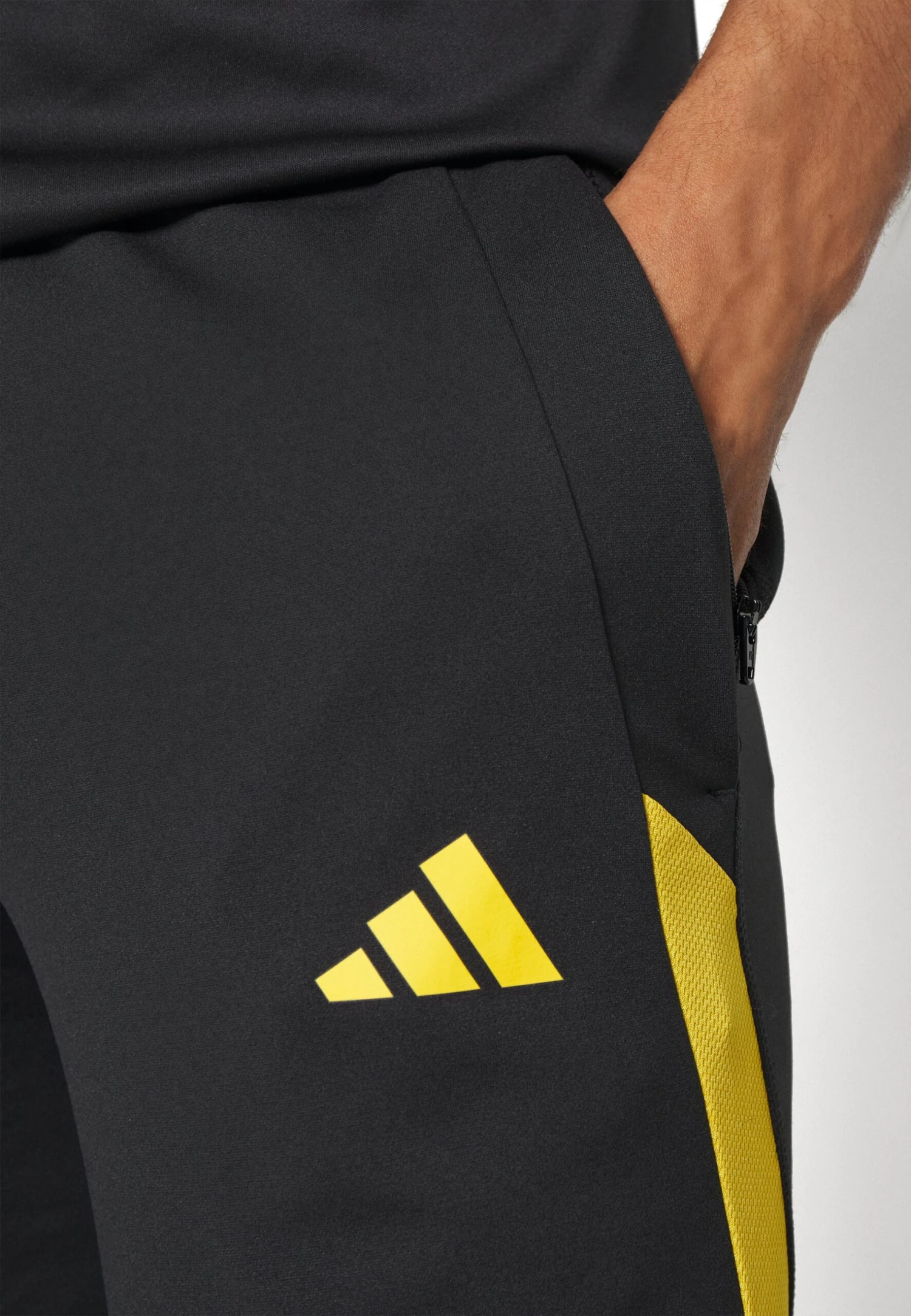 ADIDAS PERFORMANCE Juventus Turin Trainings Pant - Equipación De Clubes - Black - Imagen 5