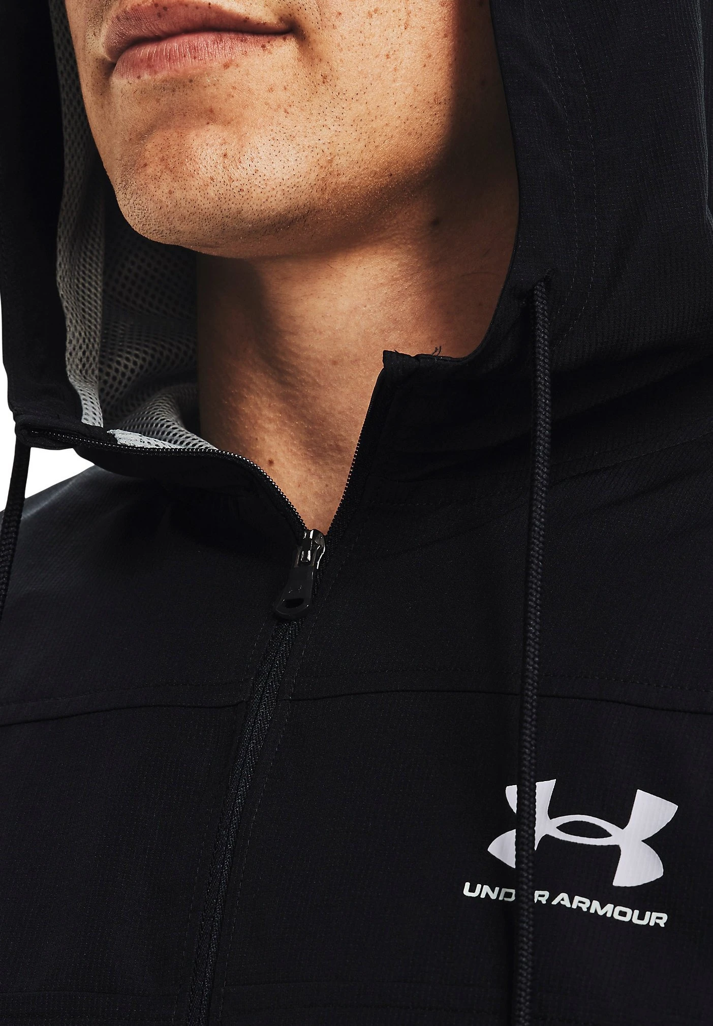 Under Armour Sportstyle- Jersey Con Capucha - Black - Imagen 4