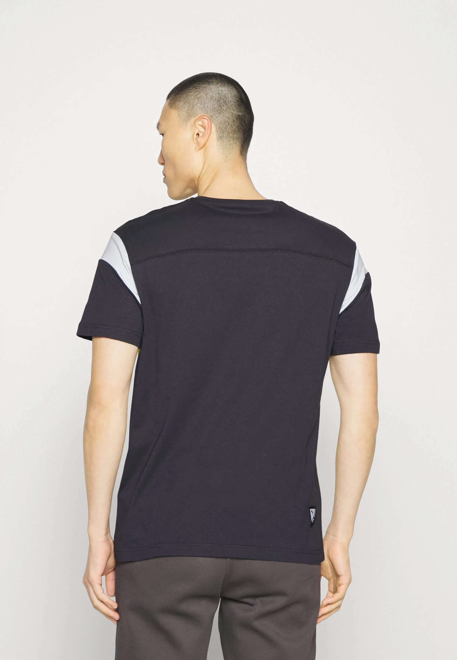 Puma Bvb Borussia Dortmund Ftblarchive Tee - Equipación De Clubes - Flat Dark Gray/Cyber Yellow - Imagen 3