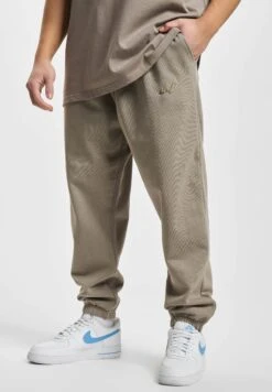 URBAN CLASSICS Pantalones Deportivos - Dust