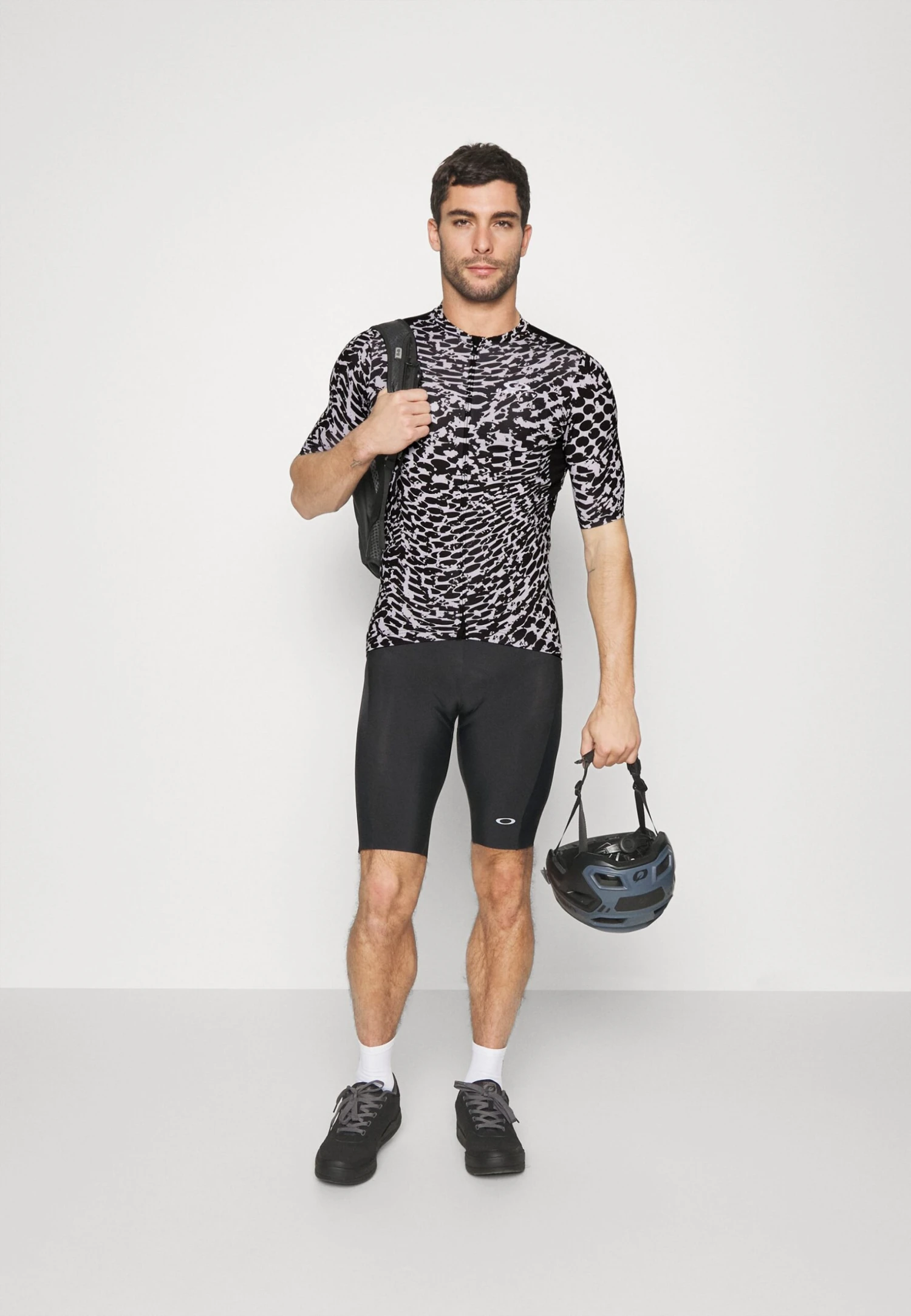 Oakley Endurance Dazzle Camo - Camiseta Estampada - Â Black/Grey - Imagen 2