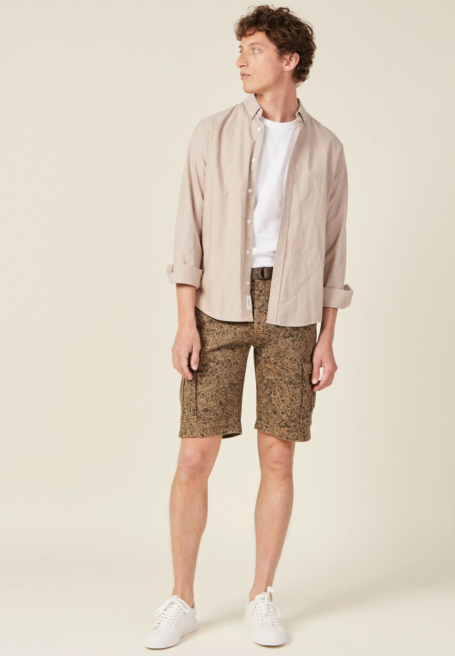Mit Gürtel - Shorts - Taupe - Imagen 2