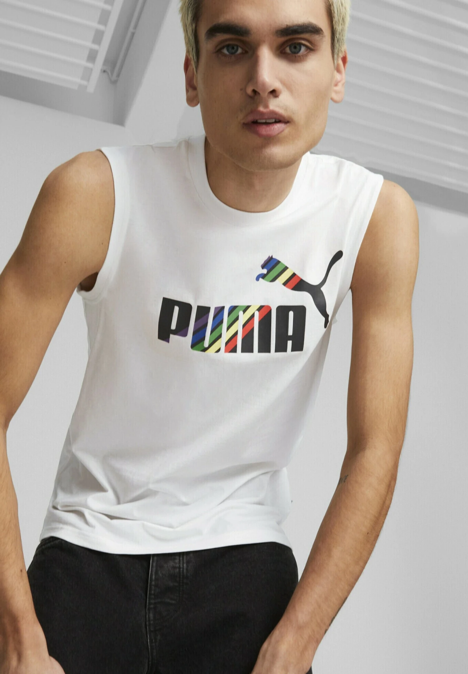 Puma Ess+ Love Is Love Sleeveless Tee - Top - White - Imagen 2