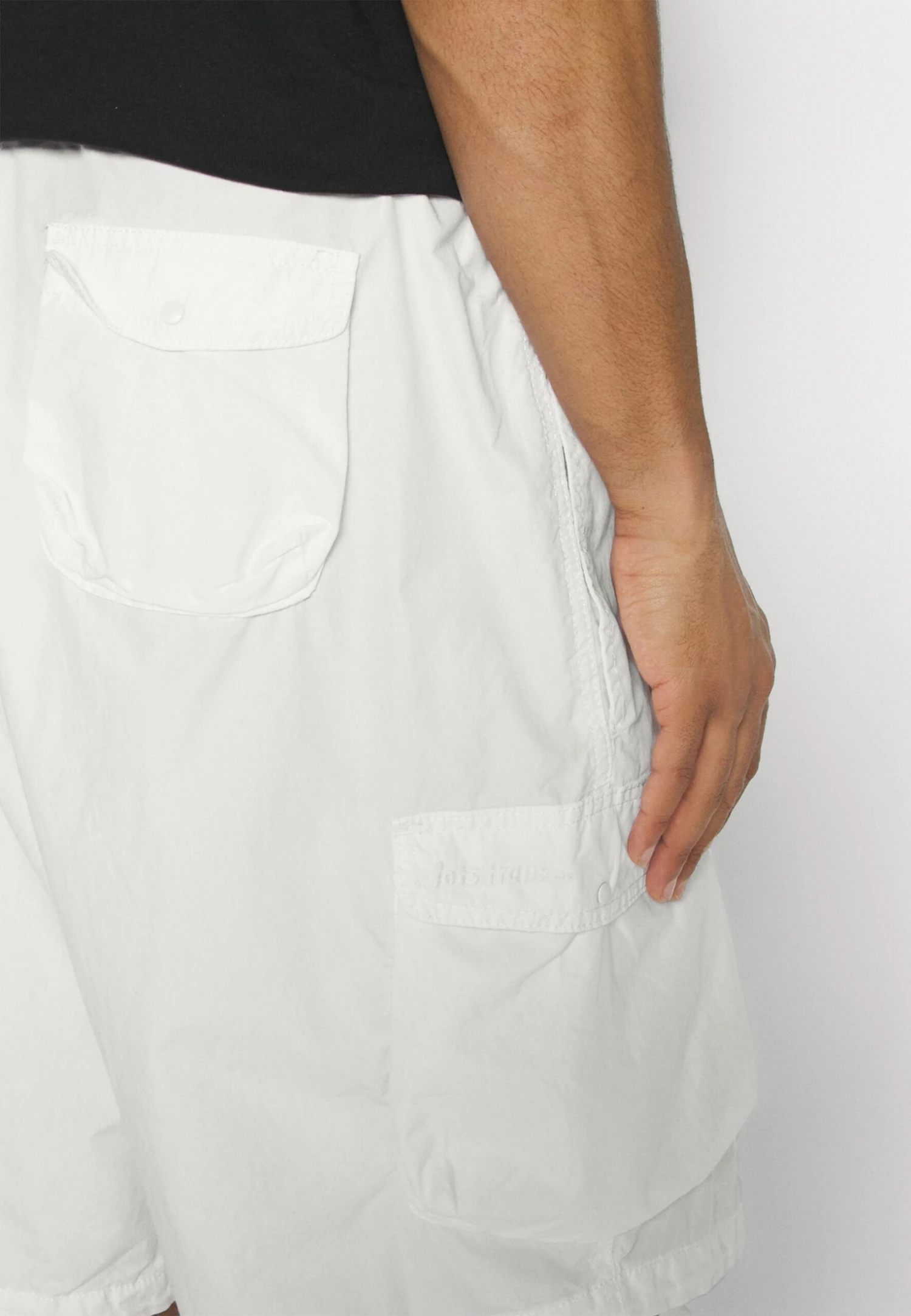 BDG Urban Outfitters Baggy Tech Short - Shorts - White - Imagen 5