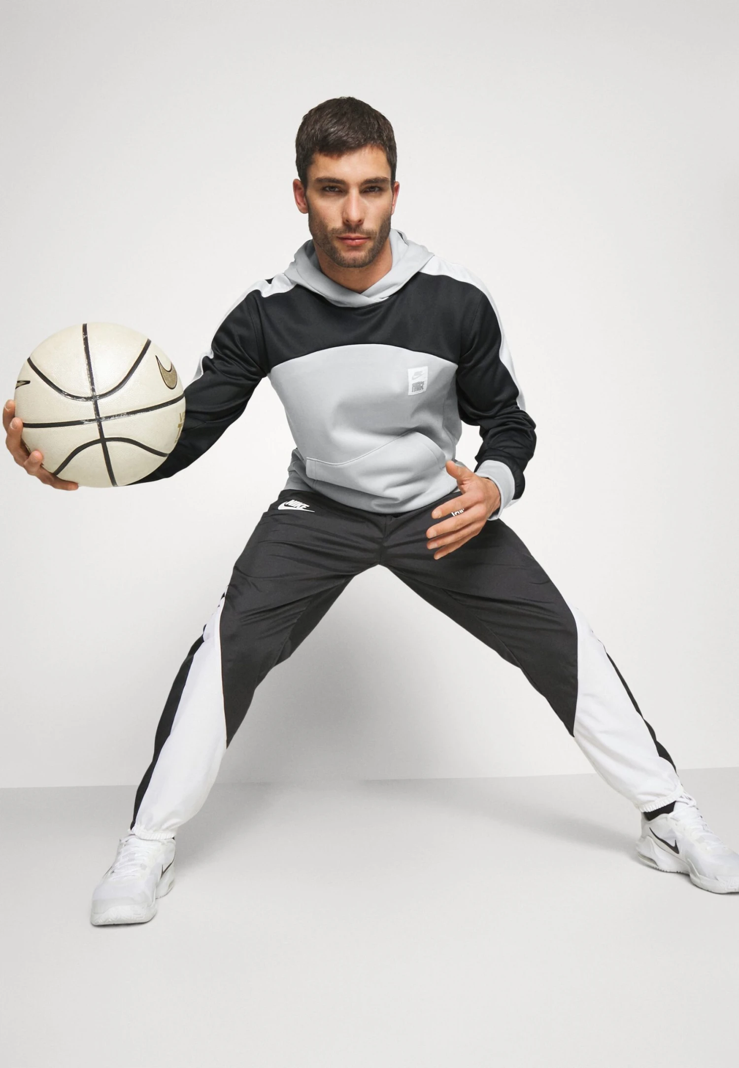 Nike Performance Starting Hoodie - Jersey Con Capucha - Smoke Grey/Anthracite - Imagen 5